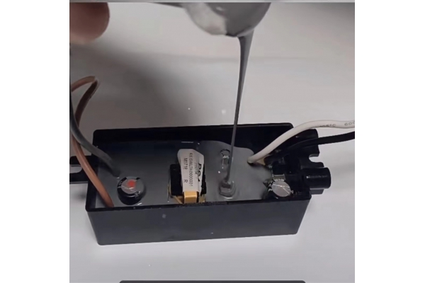 Taking stock of the advantages of silicone potting glue, no wonder it is widely used!